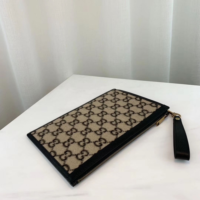 Gucci GG Wool Pouch 597627-3