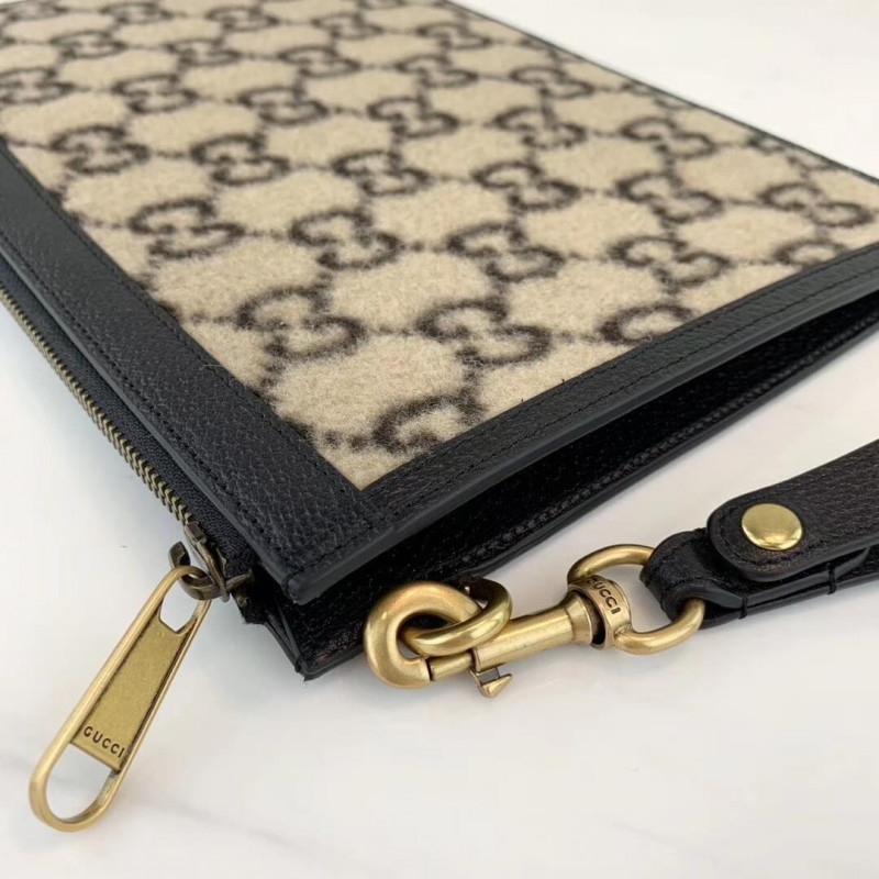 Gucci GG Wool Pouch 597627-5