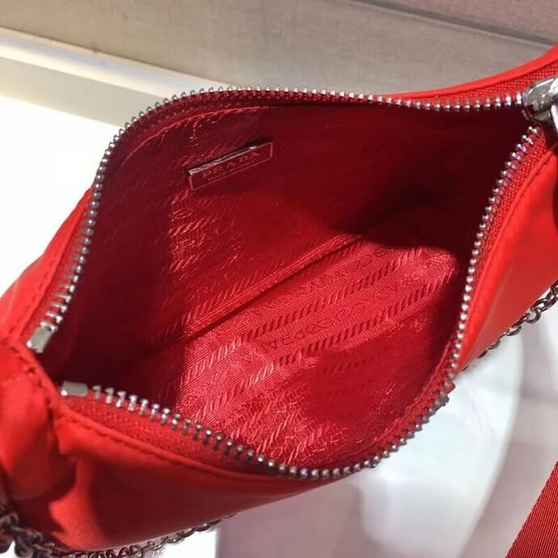 Bolsa Multi-Pochette de Nylon de reedición de Prada 1BH204-8