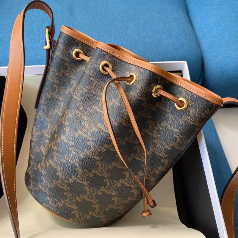 Celine Small Drawstring Bolsa en Triunfe Canvas 191142-1
