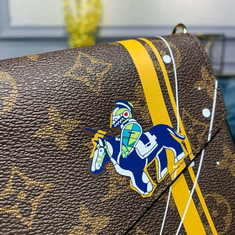 Louis Vuitton Troy Print Pochette Felicie M61276-4