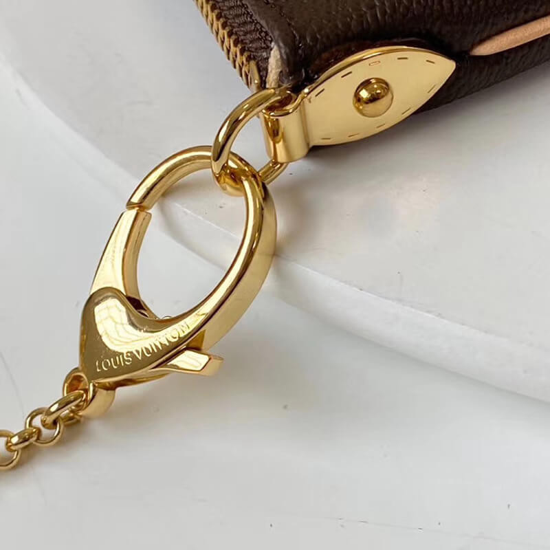 Louis Vuitton Monogram Pochette Milla PM M60095-7