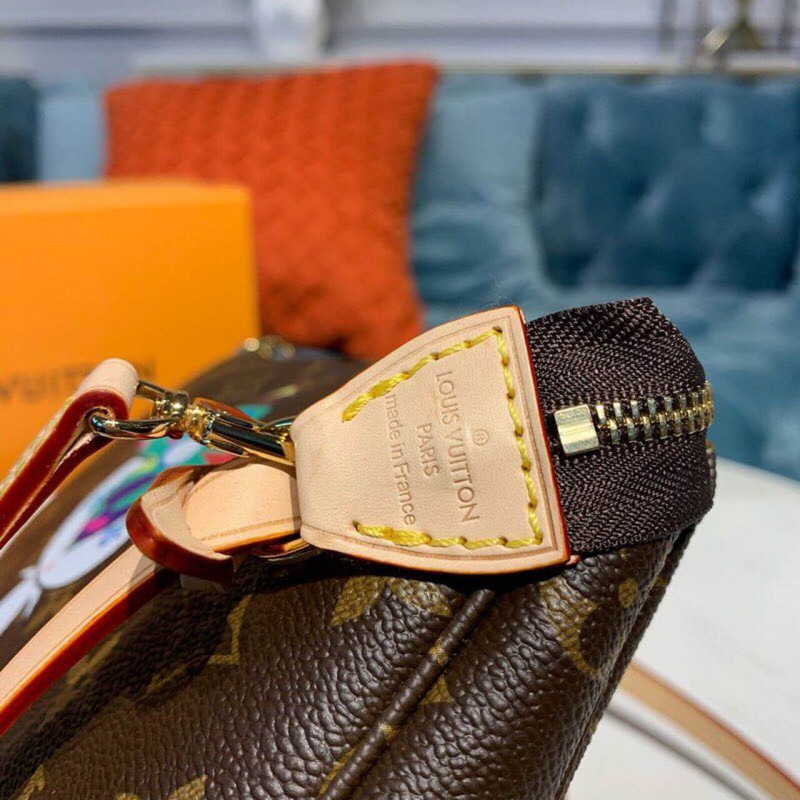 Louis Vuitton Murakami Sombrero de flores Pochette AccessOires M51980-5