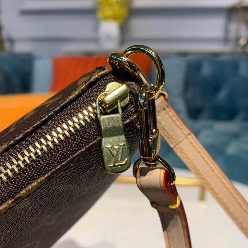 Louis Vuitton Murakami Sombrero de flores Pochette AccessOires M51980-7