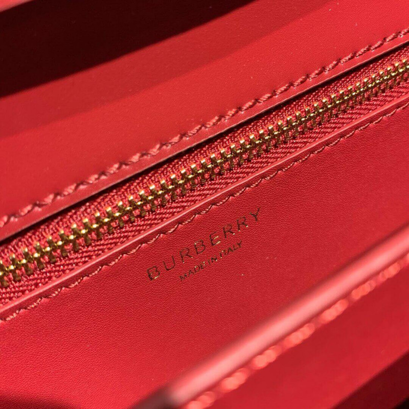 Burberry Medium Leather TB Bolsa 80103361-5