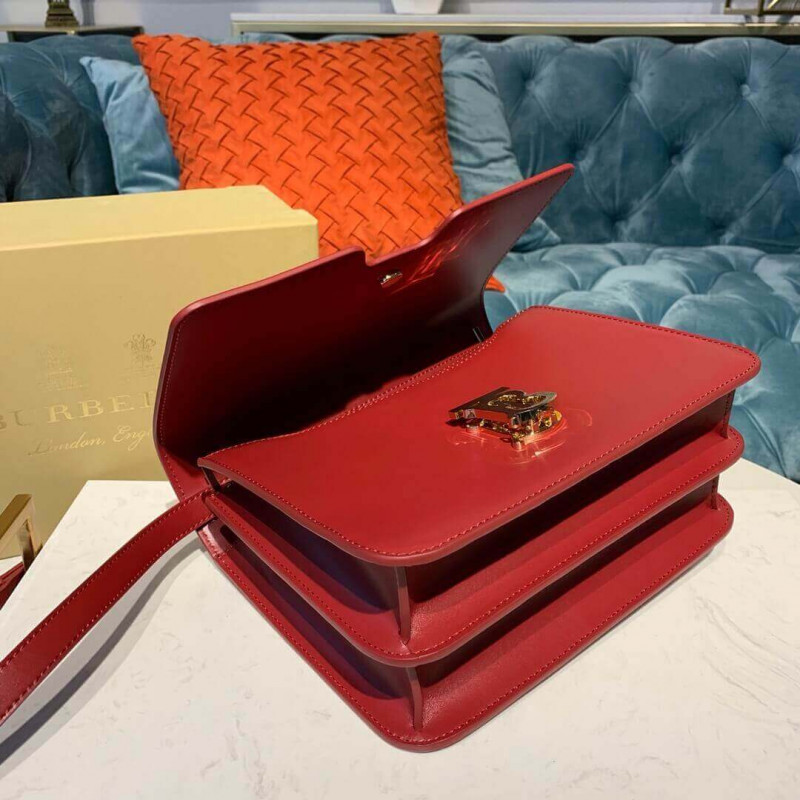Burberry Medium Leather TB Bolsa 80103361-6