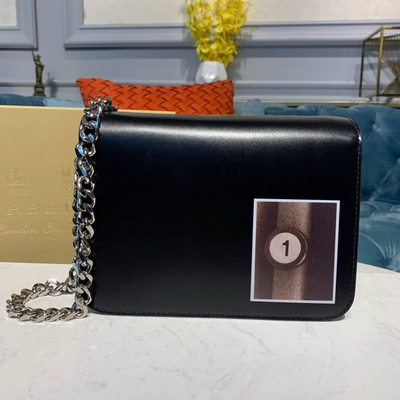 Burberry Small Montage Impresión de cuero TB Bolsa 80124671-2