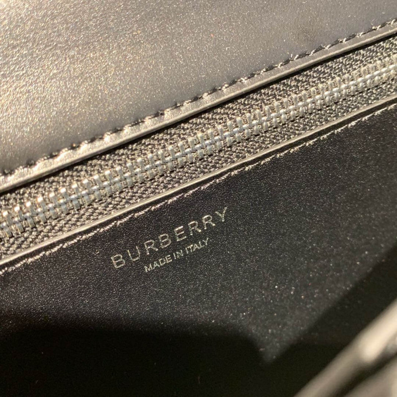 Burberry Small Leather TB Bolsa 80124681-6