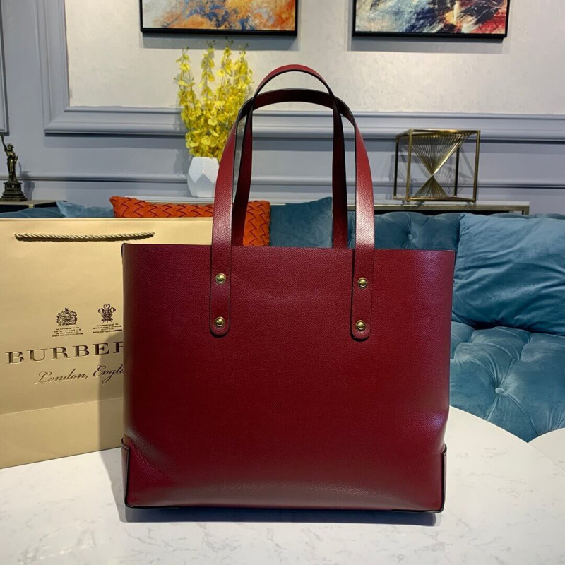 Burberry Small En relieve Crest Leather Tote 40802081-2