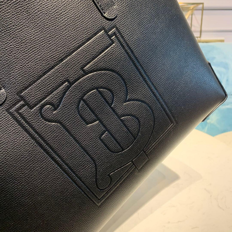 Monograma de burberry Motif Motif Tote 80196121-5