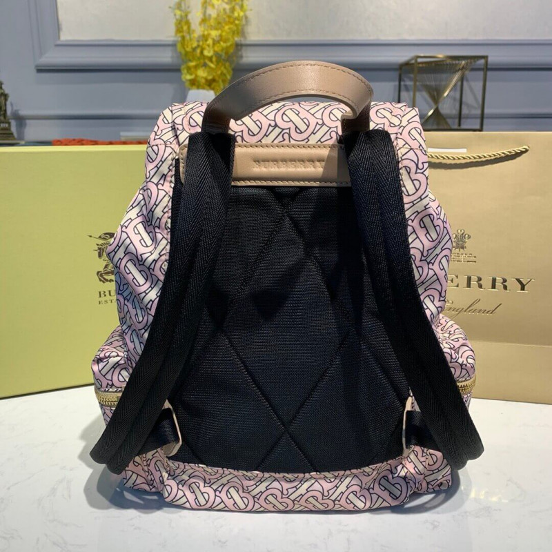 Burberry La mochila mediana en monograma impreso nylon 80116391-2