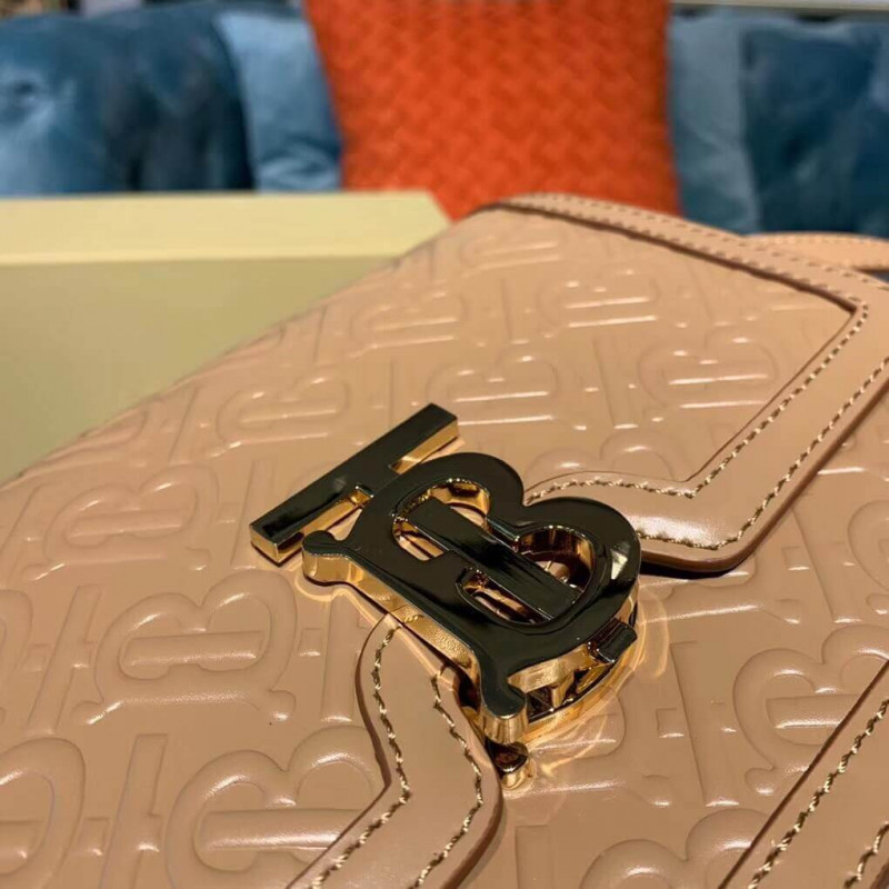 Burberry Small Monogram Leather TB Bolsa 80140861-3