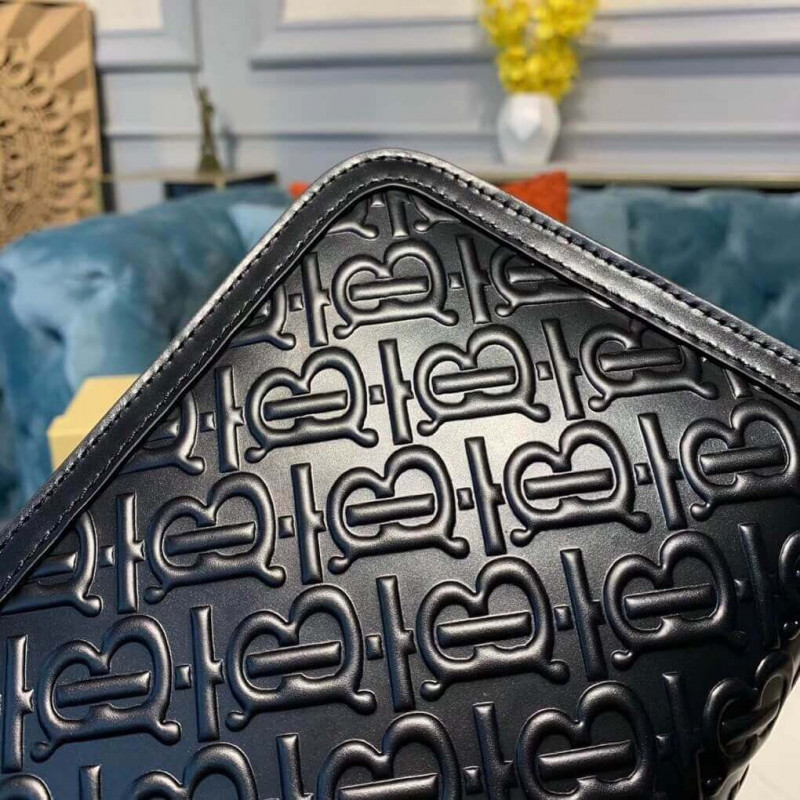 Burberry Small Monogram Leather TB Bolsa 80140871-4