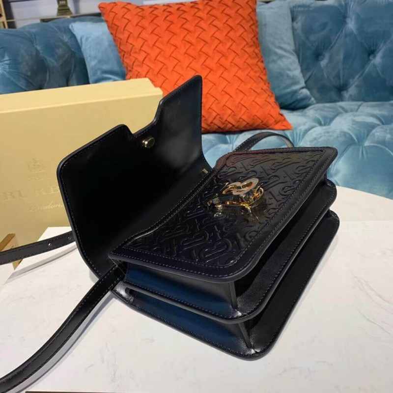 Burberry Small Monogram Leather TB Bolsa 80140871-6