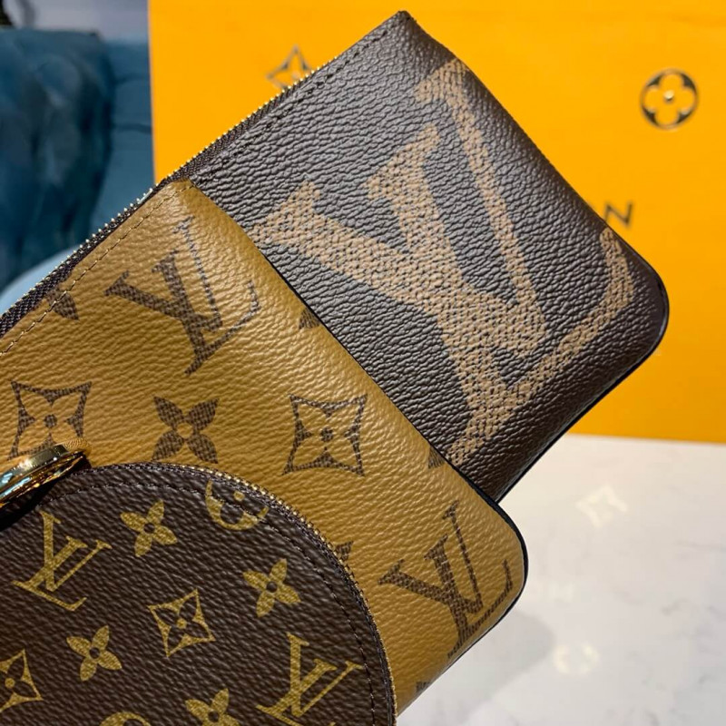 Louis Vuitton Trio Pouch M68756-6