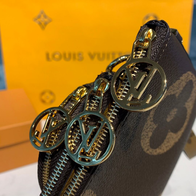Louis Vuitton Trio Pouch M68756-7