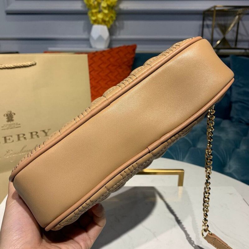 Burberry Acolchado Camera de piel de cordero 80223961-3