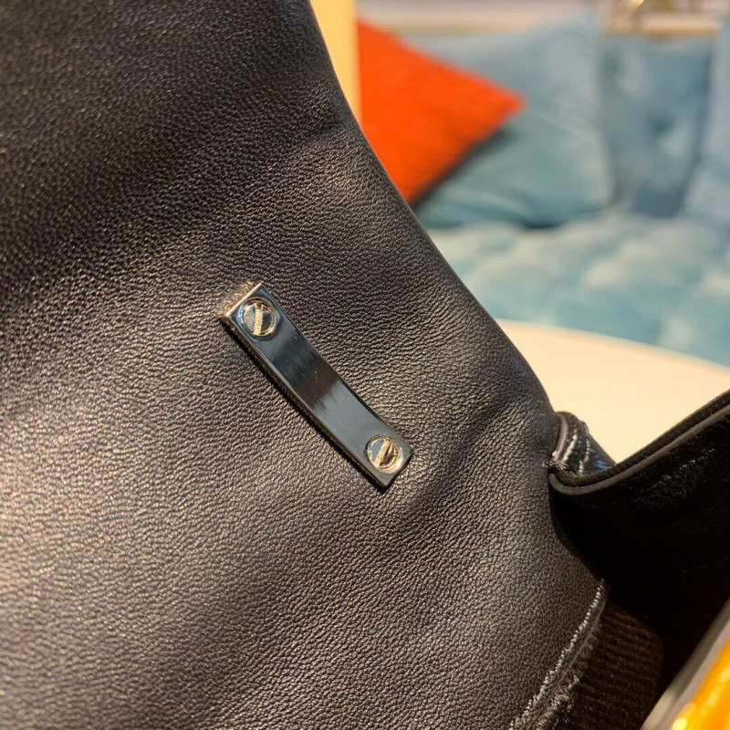 Burberry Small Horseferry Impresión acolchada Lola Bolsa 80213081-6