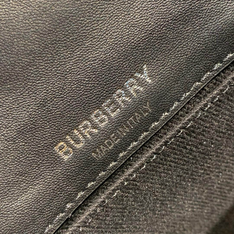 Burberry Small Horseferry Impresión acolchada Lola Bolsa 80213081-7