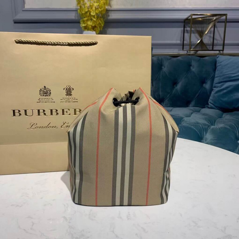 Burberry Logo Impresión Icono Stripe Nylon Drawcord Pouch 80267371-3