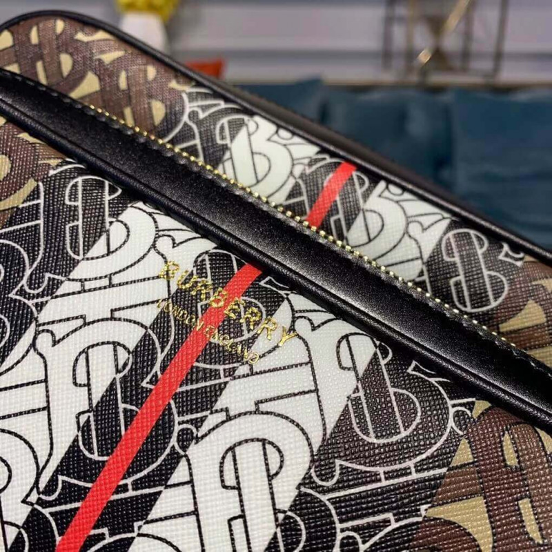 Burberry Medium Monogram Stripe E-Canvas Camera Bolsa 80193761-4