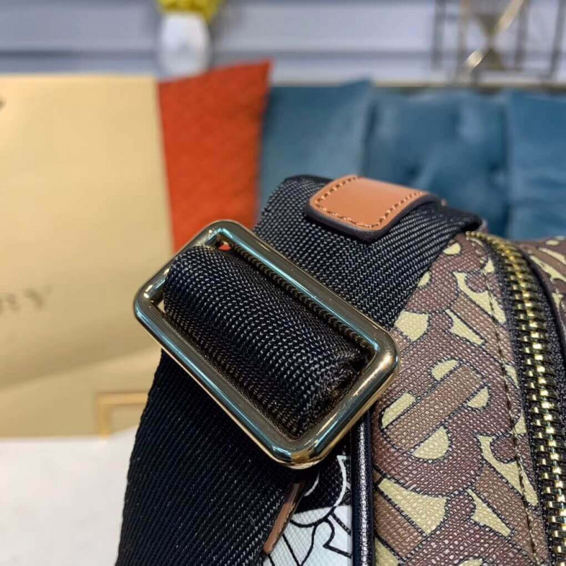 Burberry Monogram Stripe E-Canvas Crossbody Bolsa 80216611-5