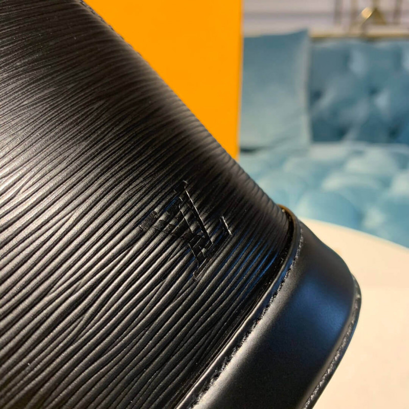 Louis Vuitton Epi Leather Alma BB M40302 Negro/Rosa-4