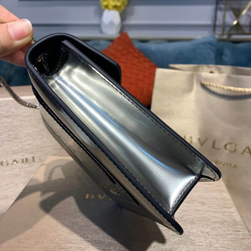 Bvlgari Serpenti Forever 20cm Crossbody Bolsas In Silver Cepilled Metallic 281205-2