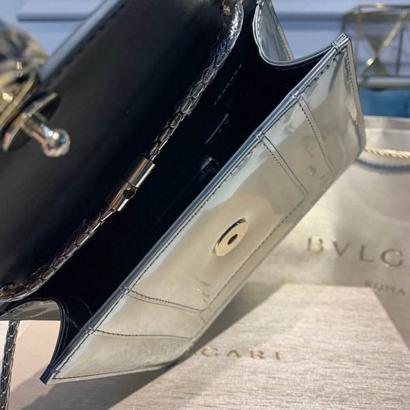 Bvlgari Serpenti Forever 20cm Crossbody Bolsas In Silver Cepilled Metallic 281205-8