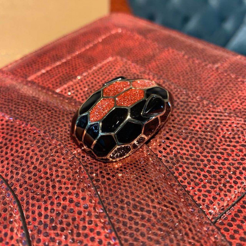 BVLGARI SERPENTI FOREMPLE 20 cm Bolsa Crossbody en Karung Skin 287911-8