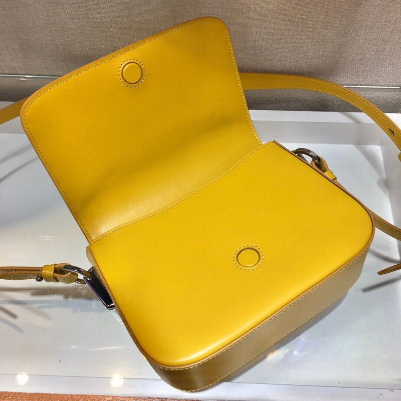 Bolso de hombro de cuero Prada Saffiano 1BD249-7