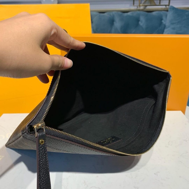 Louis Vuitton Monogram Canvas Daily Pouch M62942-9