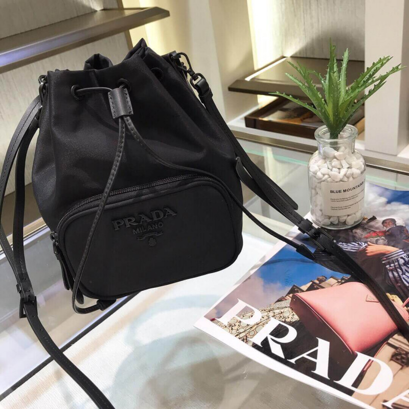 bolso de hombro de nylon de dueta de prada con adornos trenzado 1BH038-1