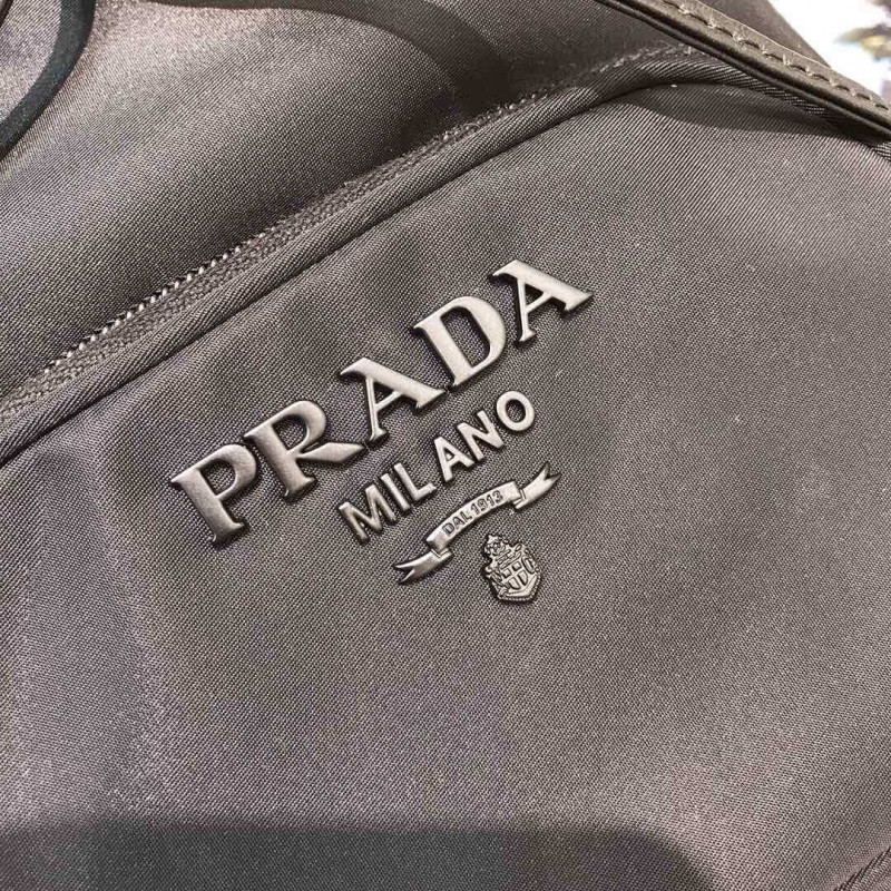 bolso de hombro de nylon de dueta de prada con adornos trenzado 1BH038-5