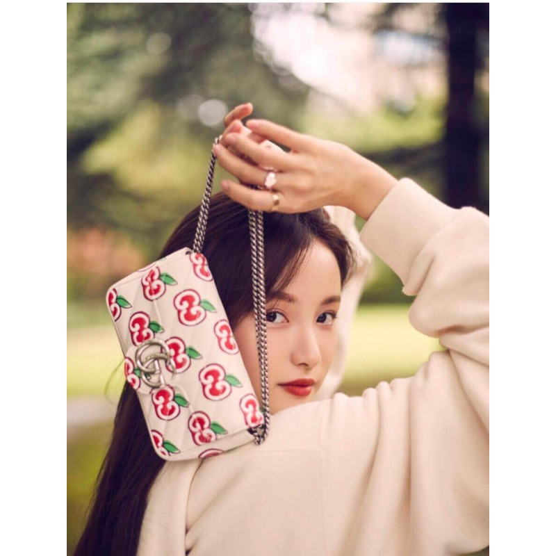 Gucci GG Apple Print Super Mini Bolsa 476433-3