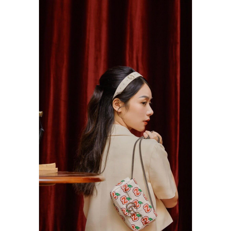 Gucci GG Apple Print Super Mini Bolsa 476433-5