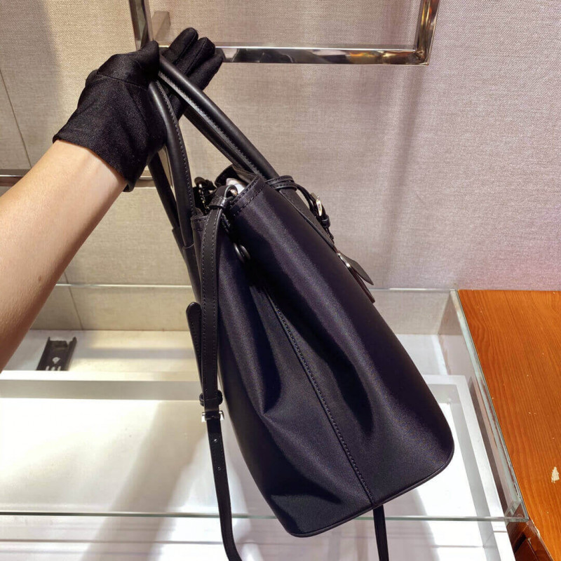 Prada Double Nylon y Saffiano Leather 1BG775-6