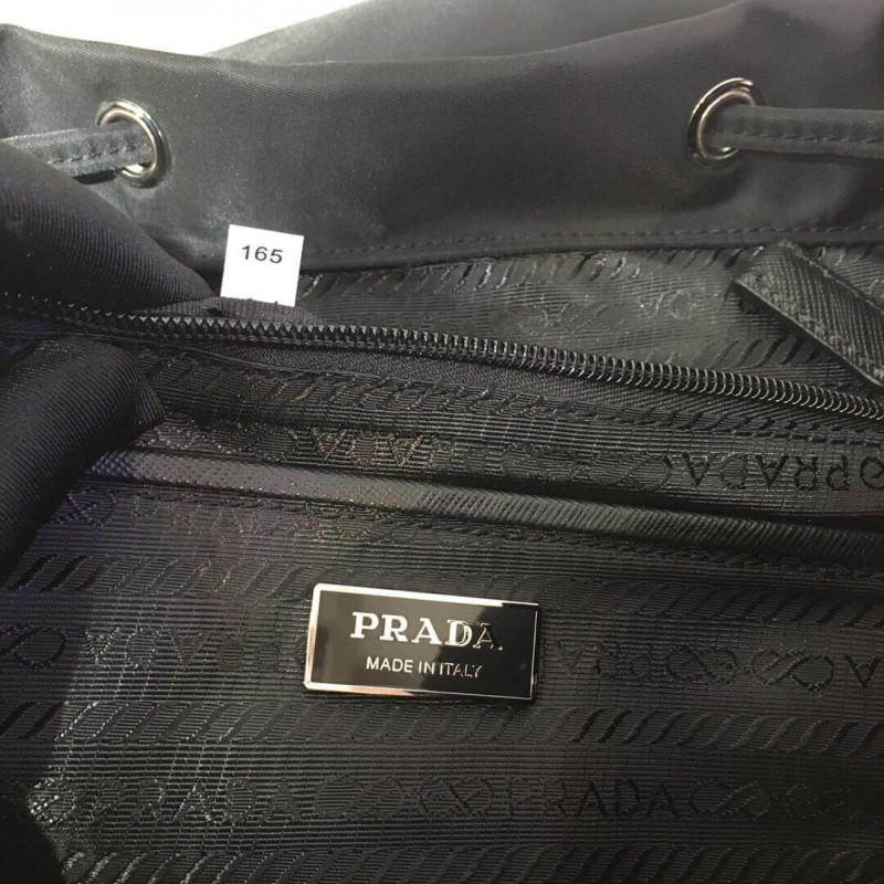 Mochila de cuero Prada Nylon y Saffiano 1BZ005-8