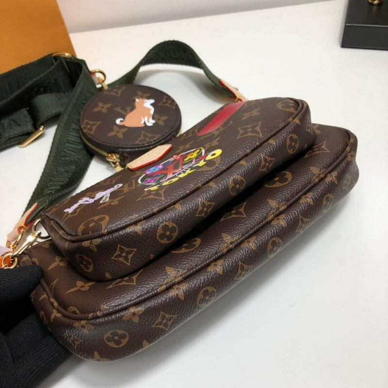 LOUIS VUITTON Multi Pochette Accesorios My LV World Tour M44813-4