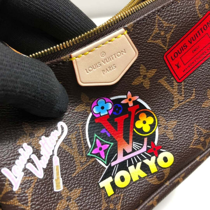 LOUIS VUITTON Multi Pochette Accesorios My LV World Tour M44813-7