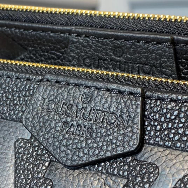 Louis Vuitton Monogram Empreinte Leather Multi Pochette AccessOires M44813-4