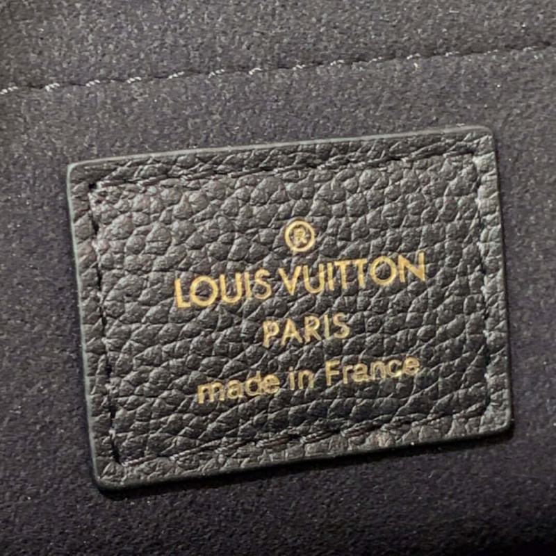 Louis Vuitton Monogram Empreinte Leather Multi Pochette AccessOires M44813-10