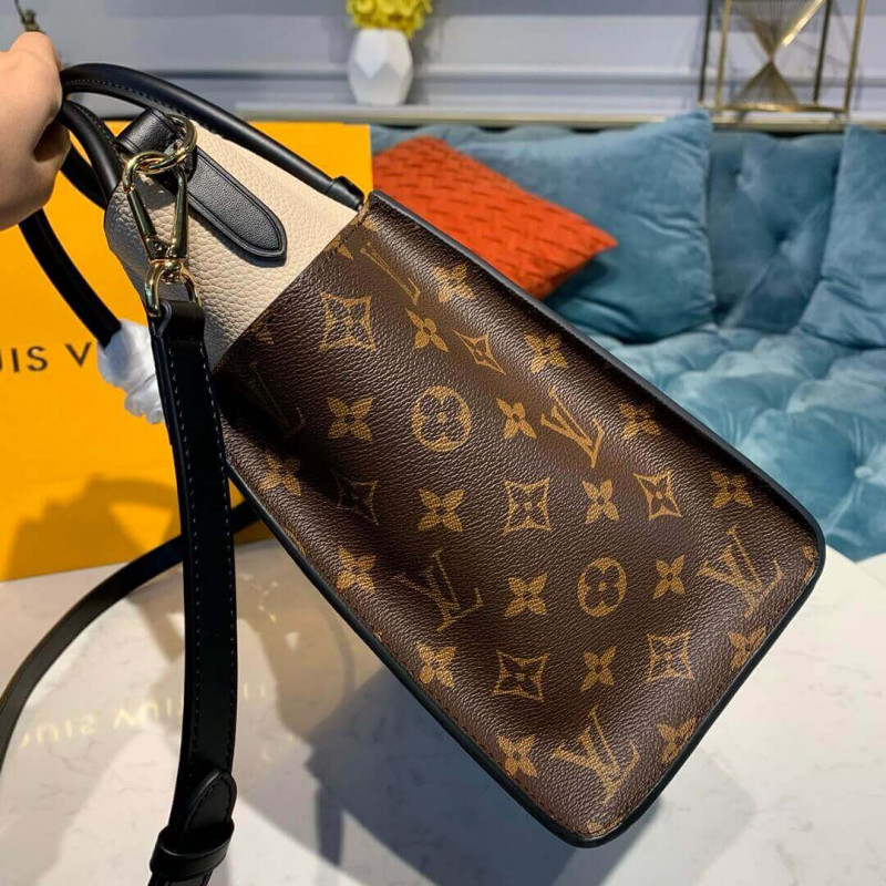 Louis Vuitton a mi lado M55933-3