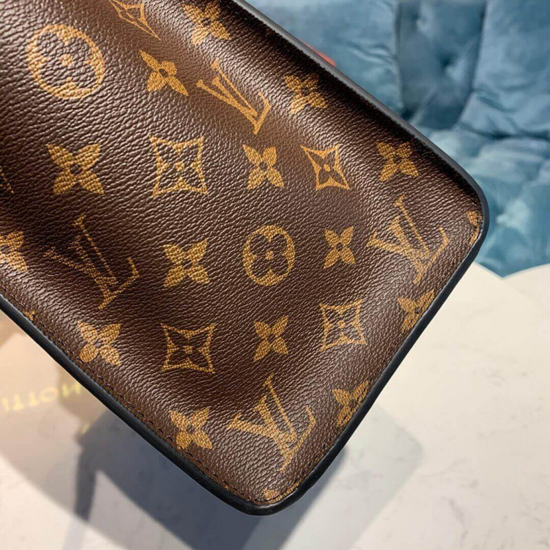 Louis Vuitton a mi lado M55933-5