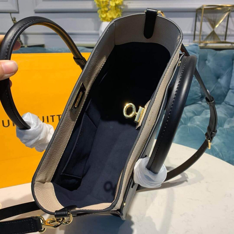 Louis Vuitton a mi lado M55933-9