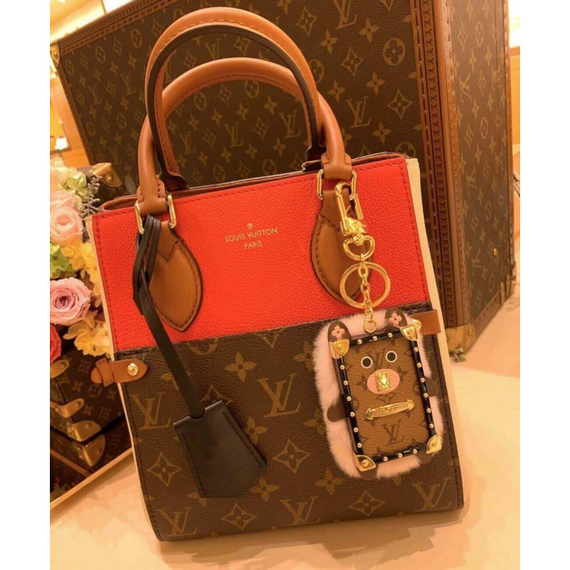 Louis Vuitton Fold Tote PM M45388 M45389-2