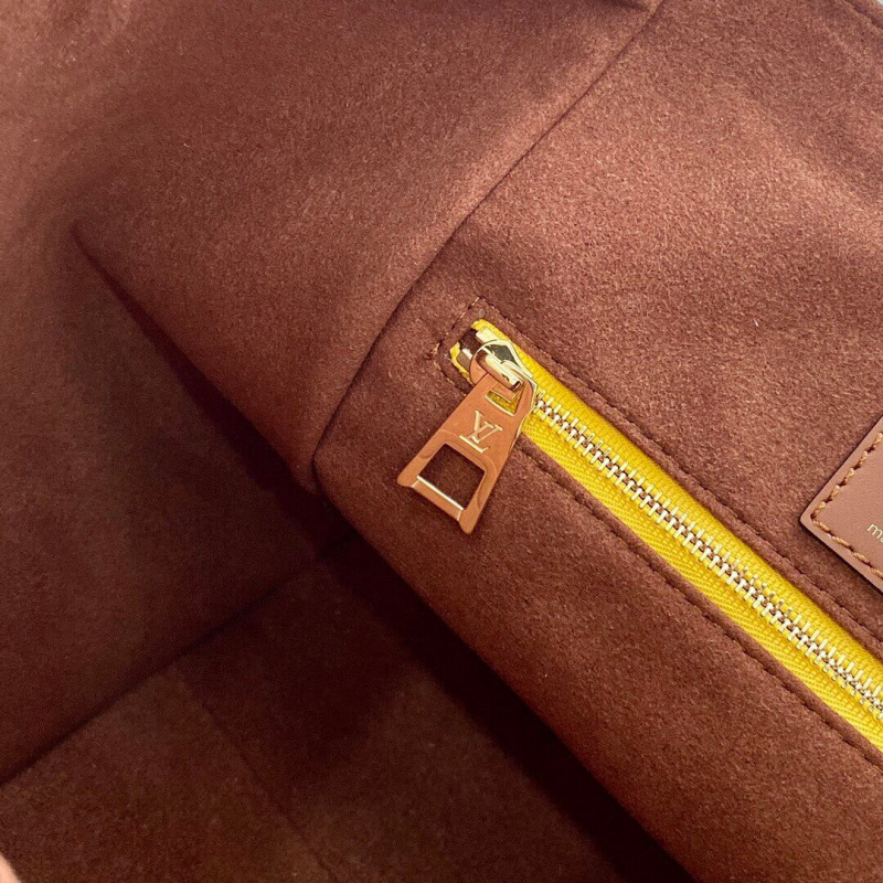Louis Vuitton Fold Tote PM M45388 M45389-13