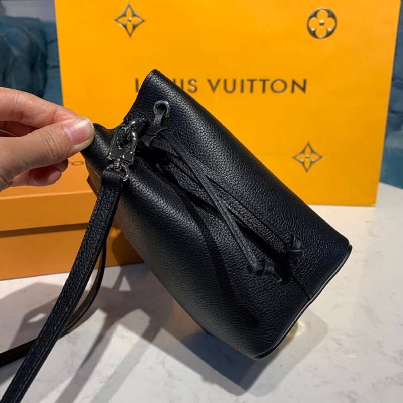 Louis Vuitton Nano Lockme Bucket M68709-4