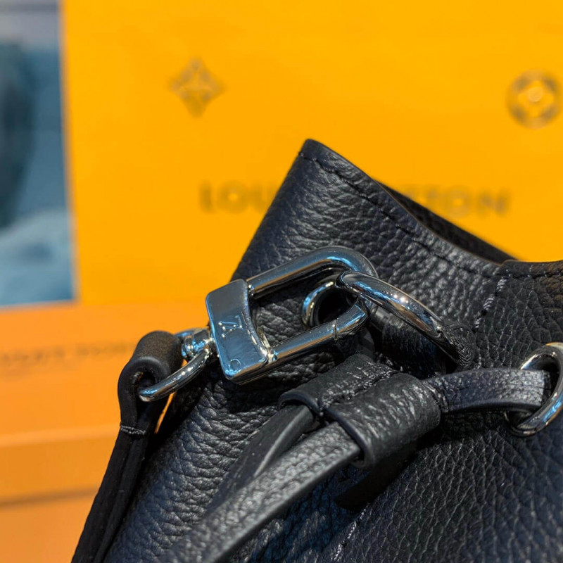 Louis Vuitton Nano Lockme Bucket M68709-8