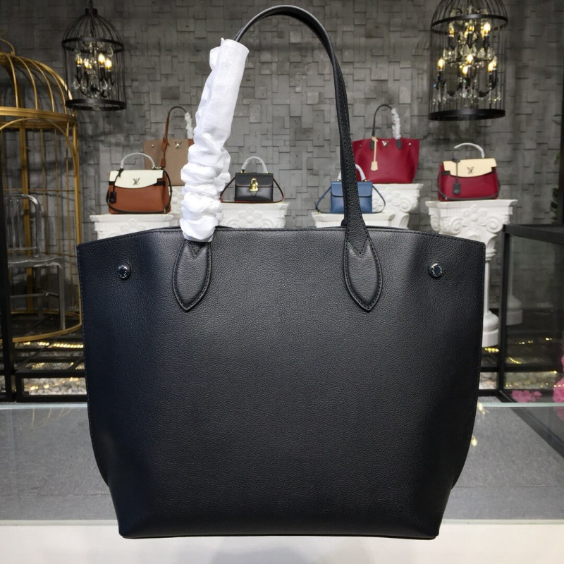 Louis Vuitton Lockme Cabas Go M55028-3
